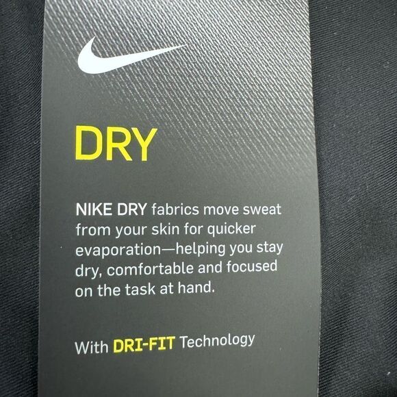 NWT Nike One Tight Fit Crop Leggings (Small) - Picture 5 of 5